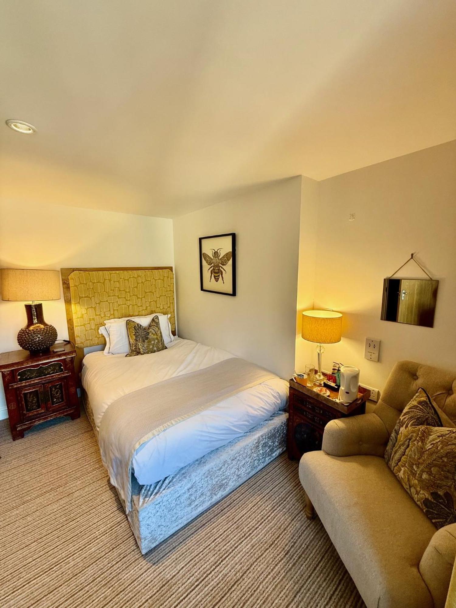 Hebden Townhouse Bed & Breakfast 3*